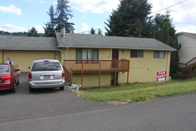 2405 5th Ave in West Linn, OR - Building Photo - Building Photo