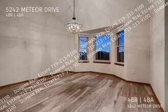 5242 Meteor Dr in Colorado Springs, CO - Building Photo - Building Photo