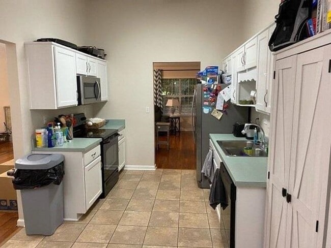1813 Log Ridge Trail in Tallahassee, FL - Building Photo - Building Photo