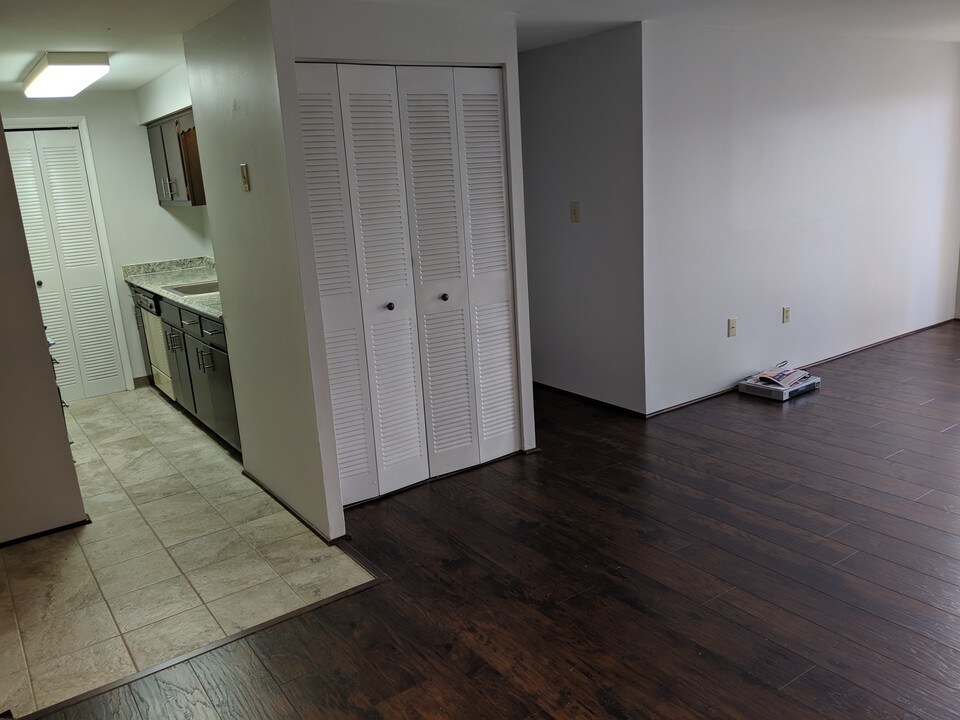 200 Highland Ave in State College, PA - Building Photo