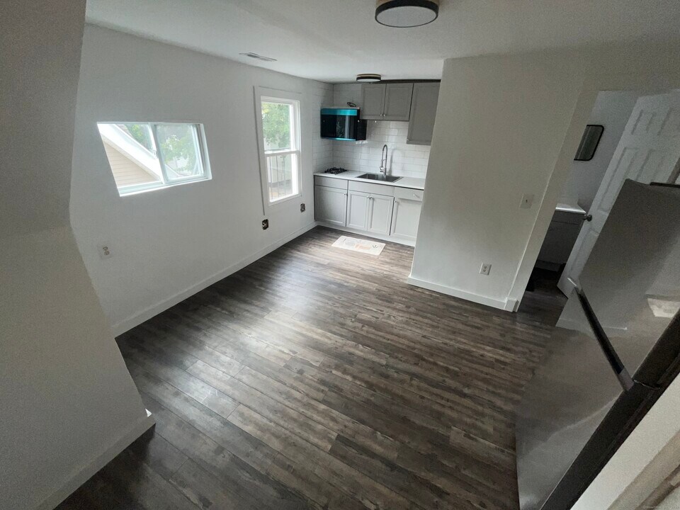212 Newhall St in New Haven, CT - Building Photo