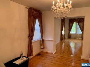 279 Slocum Way in Fort Lee, NJ - Building Photo - Building Photo