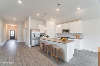 9826 N Goshawk Trl in Conroe, TX - Building Photo - Building Photo