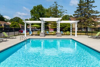 South Grove in Ann Arbor, MI - Foto de edificio - Building Photo