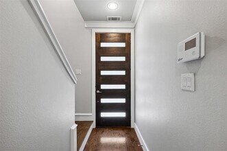 263 Currie St in Fort Worth, TX - Building Photo - Building Photo