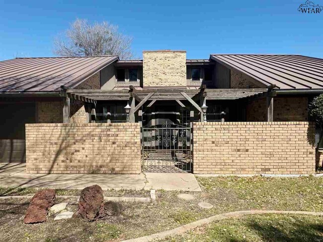 1908 Club View St in Wichita Falls, TX - Building Photo - Building Photo