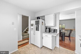 1250 Birchcrest Ct in Arnold, MD - Building Photo - Building Photo