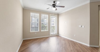 Integra Cove Apartments in Orlando, FL - Building Photo - Interior Photo