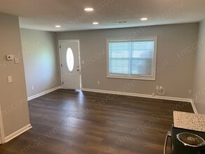 123 Evergreen Trl, Unit B in Cartersville, GA - Building Photo - Building Photo