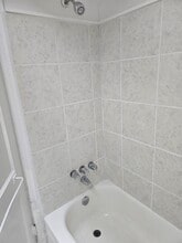 386 E Upsal St, Unit 386 upsal street in Philadelphia, PA - Building Photo - Building Photo