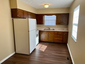 2205 Adams Ave in Huntington, WV - Building Photo - Building Photo