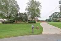 203 Sweet Bay Ct in Harvest, AL - Building Photo - Building Photo