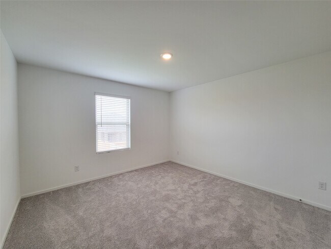 property at 3038 Pensacola Dr
