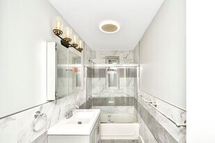 8 Sumner Sq, Unit 3 in Boston, MA - Building Photo