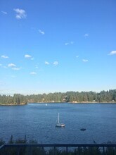 924 Shorewood Dr, Unit F in Bremerton, WA - Building Photo - Building Photo