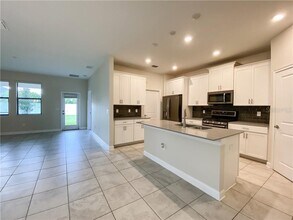 15257 Night Heron Dr in Winter Garden, FL - Building Photo - Building Photo