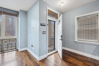 4528 S St Lawrence Ave in Chicago, IL - Building Photo - Building Photo