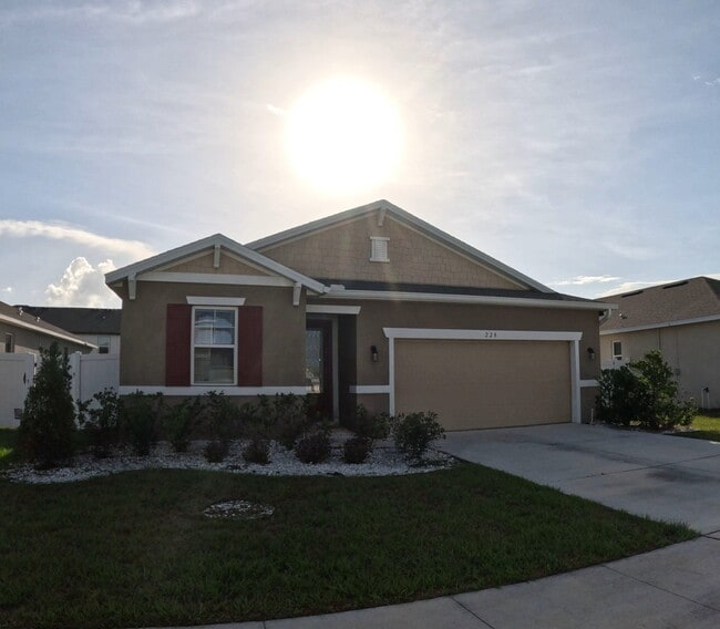 property at 228 Hillcrest Dr