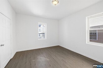 165 Sherman Ave in Newark, NJ - Building Photo - Building Photo