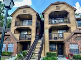 375 Lake Ontario Ct in Altamonte Springs, FL - Building Photo