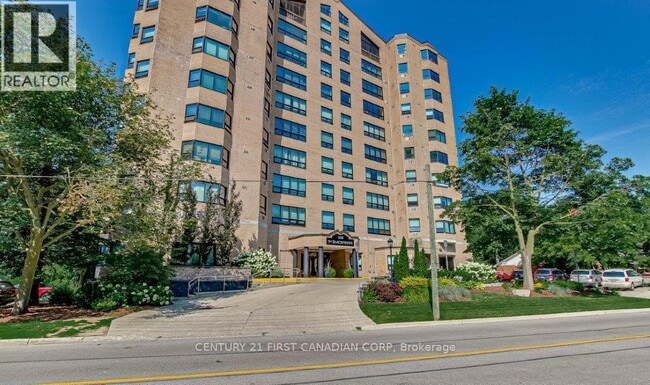 property at 549-549 Ridout St N
