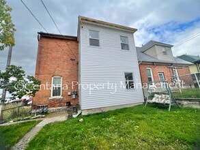 909-911 Antimony St in Butte, MT - Building Photo - Building Photo