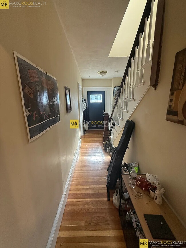 36 Pratt St in Boston, MA - Foto de edificio - Building Photo