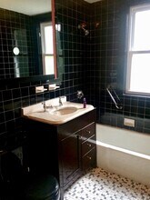18 Hinckley St, Unit 2 in Boston, MA - Building Photo - Building Photo