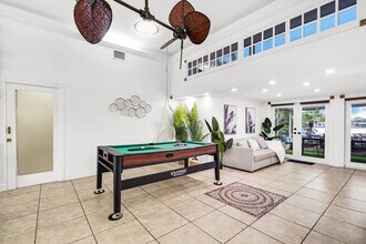 19720 NE 26th Ave in Miami, FL - Building Photo - Building Photo