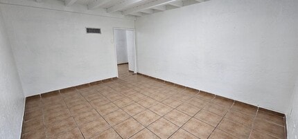 5937 Taft St in Hollywood, FL - Building Photo - Building Photo