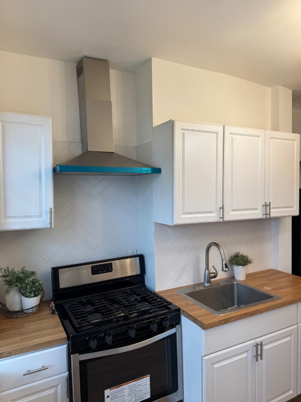 property at 2404 Druid Hill Ave
