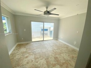 235 SW 17th Rd in Miami, FL - Building Photo - Building Photo