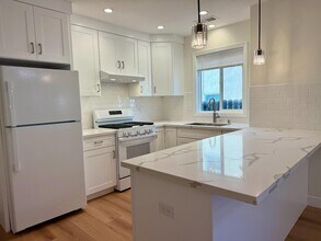 634 Fulton St in Redwood City, CA - Building Photo - Building Photo