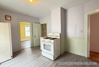 57 Rindge Ave in Cambridge, MA - Building Photo - Building Photo