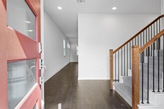 15604 Ellinger Dr in Austin, TX - Building Photo - Building Photo