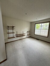 7792 Village Pl in Chanhassen, MN - Building Photo - Building Photo