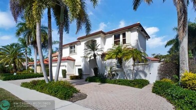 18715 Ocean Mist Dr in Boca Raton, FL - Building Photo - Building Photo