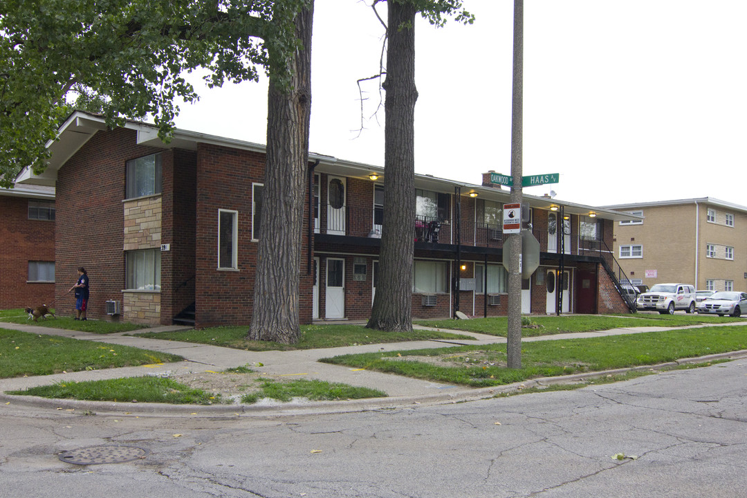 3917 Haas Ave in Lyons, IL - Foto de edificio