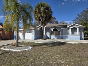 4405 Plumosa St in Spring Hill, FL - Building Photo - Building Photo