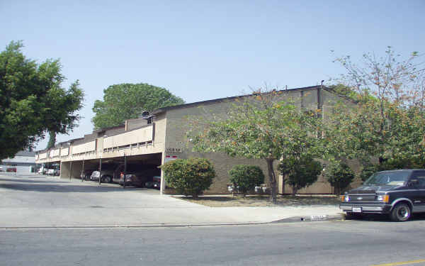 10837 Klingerman St in South El Monte, CA - Building Photo