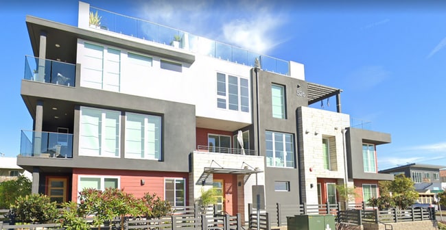 property at 526 S Cleveland St