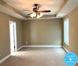 714 Nellie Gray Pl in Whitsett, NC - Foto de edificio - Building Photo