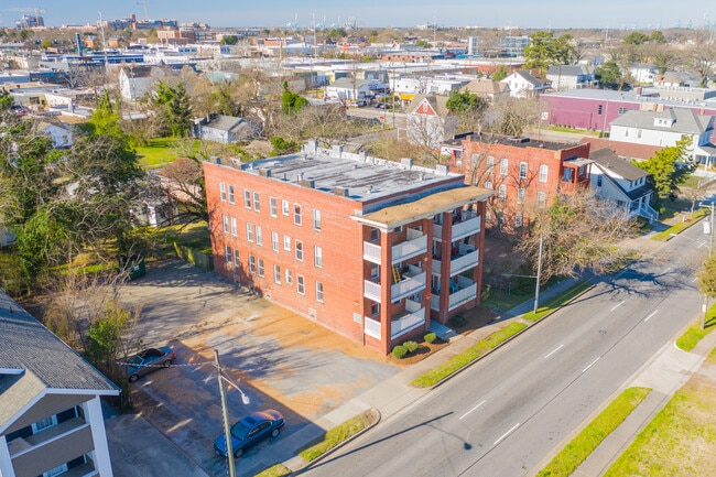 Park Place Apartments in Norfolk, VA - Foto de edificio - Building Photo