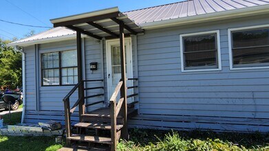 171 Hamilton Cir, Unit A in Oak Ridge, TN - Building Photo - Building Photo