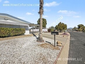 264 W Aliso Dr in Green Valley, AZ - Building Photo - Building Photo