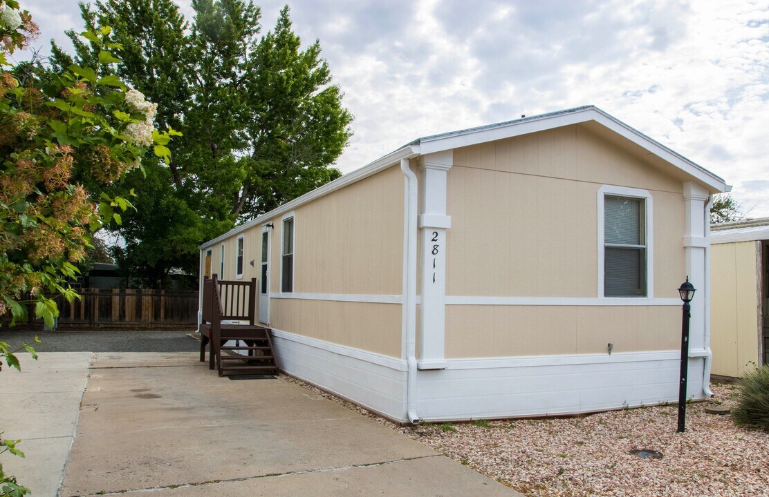 2811 Mango Pl in Loveland, CO - Building Photo