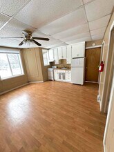 611 W 12th St in Cedar Falls, IA - Building Photo - Building Photo