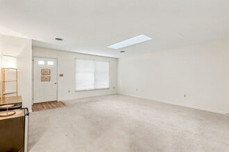 4716 Charles Rd in Mechanicsburg, PA - Building Photo - Building Photo
