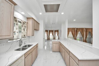 3138 Waters View Dr in Sugar Land, TX - Foto de edificio - Building Photo