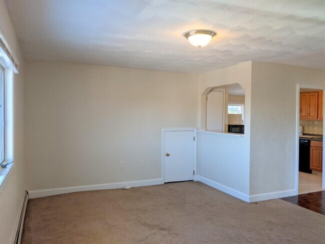 714 Broadway, Unit 4 in Somerville, MA - Building Photo - Building Photo